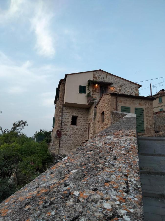 Petroio Casa Vacanze "Nonna Vela" מראה חיצוני תמונה