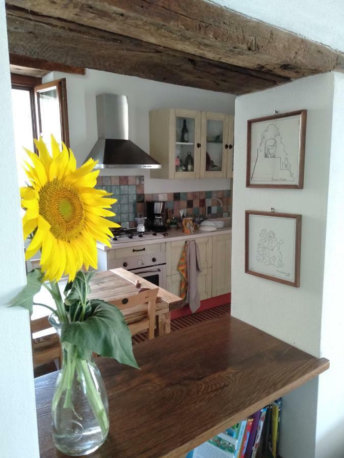 Petroio Casa Vacanze "Nonna Vela" מראה חיצוני תמונה